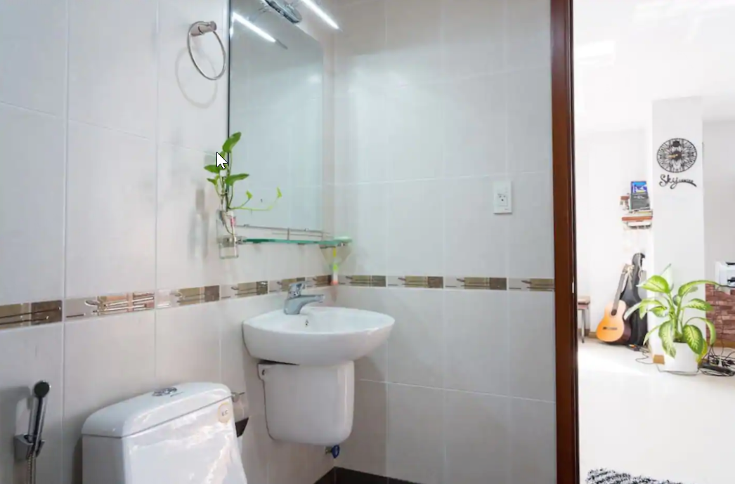 Ký túc xá trên tầng 11 tại Trung tâm thành phố Quận 1 Ký túc xá trên tầng 11 tại Trung tâm thành phố Quận 1