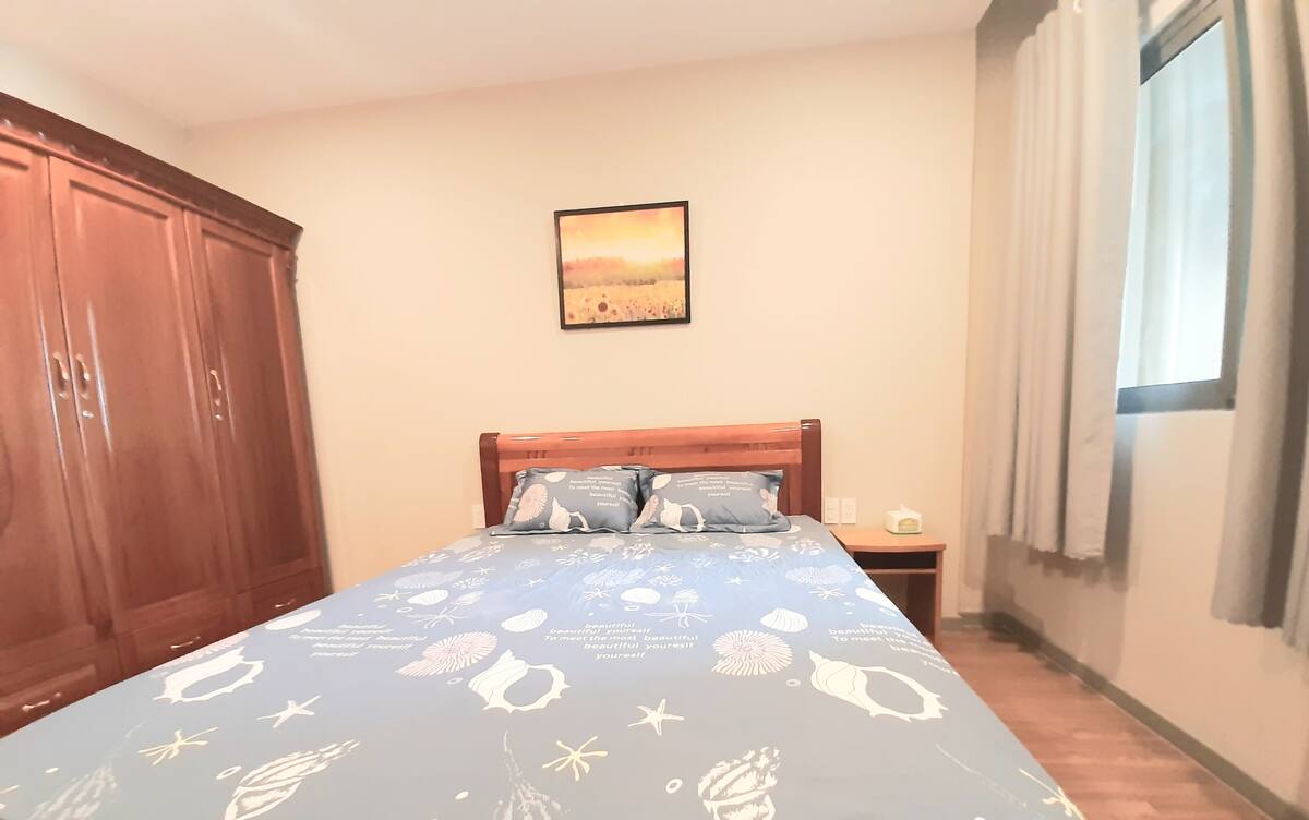Phòng ngủ bình dân có phòng tập thể dục & hồ bơi miễn phí, tầm nhìn đẹp nhất Phòng ngủ bình dân có phòng tập thể dục & hồ bơi miễn phí, tầm nhìn đẹp nhất