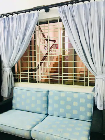 KTAA HOUSE- Phòng riêng tại căn hộ của chủ nhà Trang