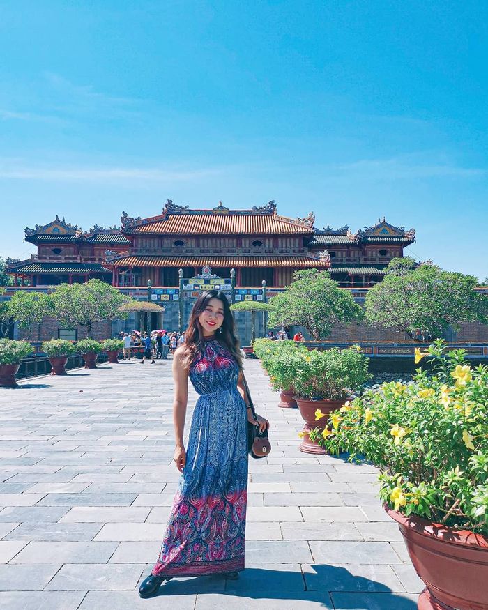 mac-gi-den-hoang-thanh-hue