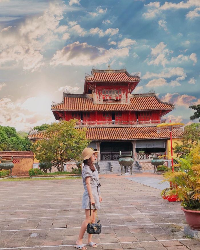 he-thong-kien-truc-dinh-cao-lang-tam-hue