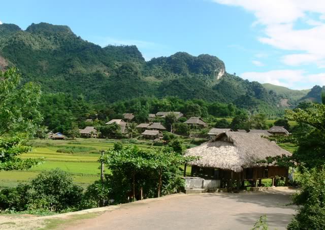 bản Mường ở Cúc Phương