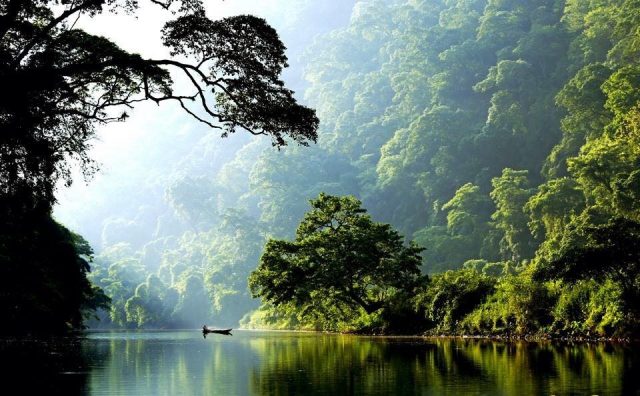 Vẻ đẹp của hồ Ba Bể qua các mùa khác nhau trong năm