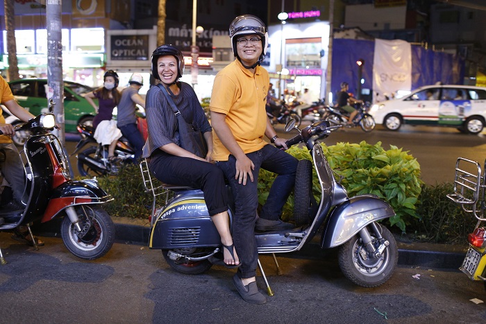 Private Saigon motorbike/car city tour